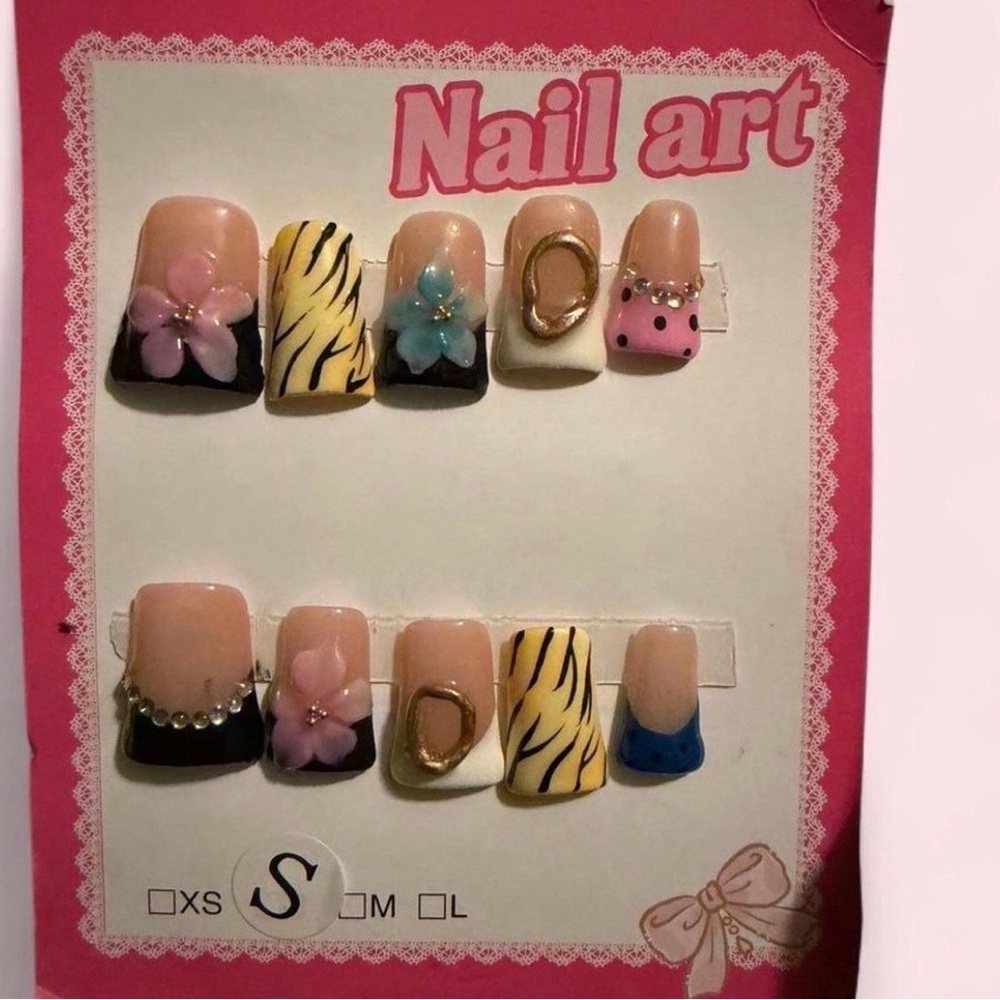 Colorful Nail Art Set with Floral and Animal Print